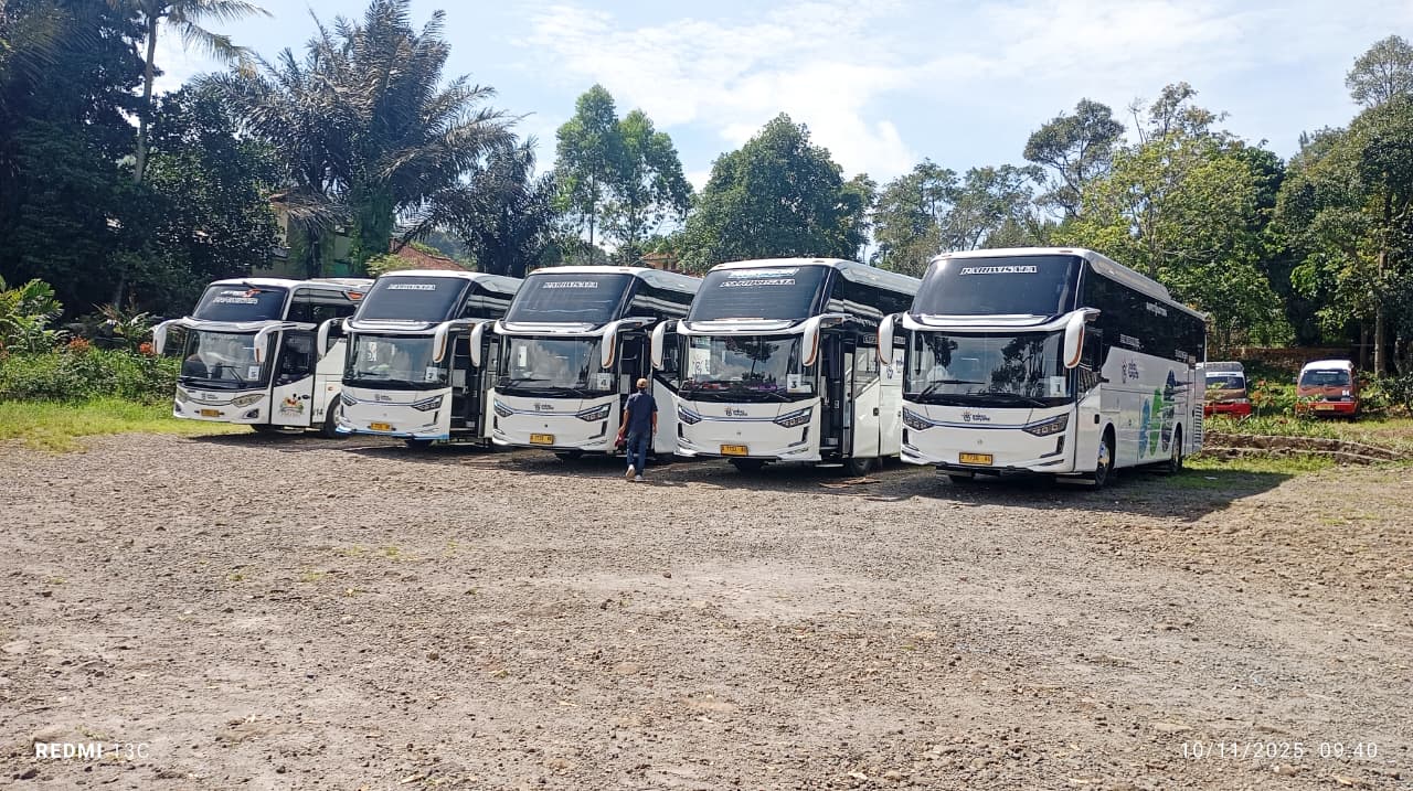 Sewa Bus Pariwisata Cikarang Murah 