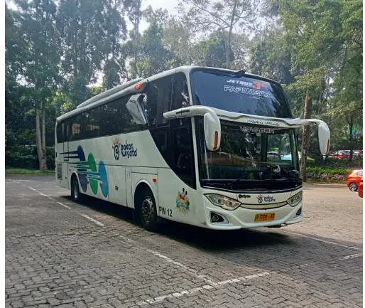Sewa Bus Pariwisata Bandung Murah, Nyaman &amp; Profesional